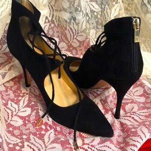 Ivanaka Trump heels